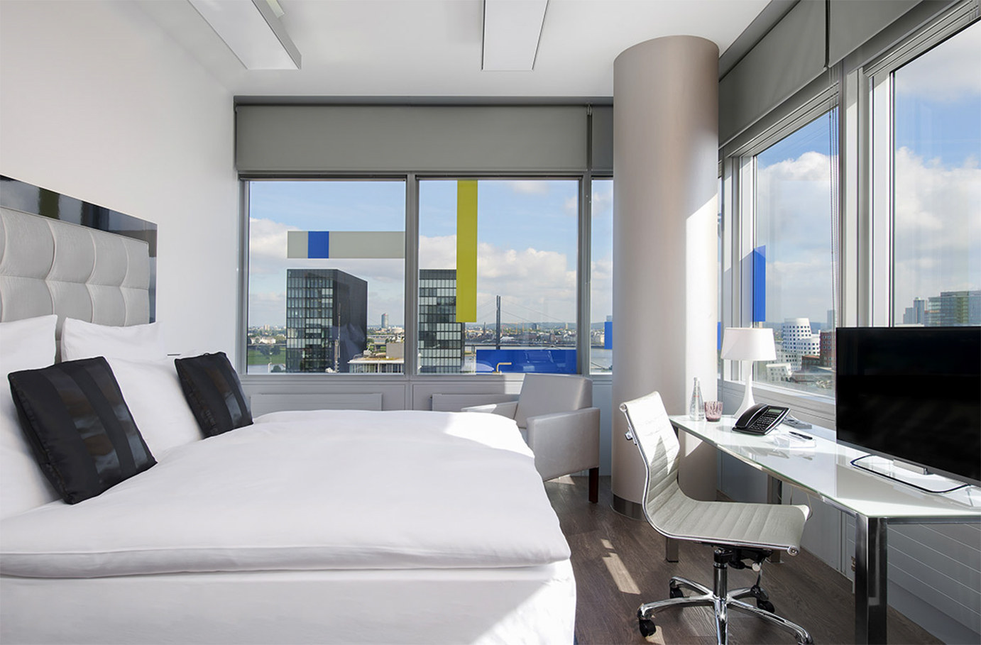 2 Tag(e) Romantikurlaub Düsseldorf für 2 (1 Nacht) inkl. Halbpension Nordrhein-Westfalen ✓ Unkategorisiert online kaufen 2 Tag(e) Romantikurlaub Düsseldorf für 2 (1 Nacht) inkl. Halbpension Nordrhein-Westfalen ✓ Unkategorisiert online kaufen