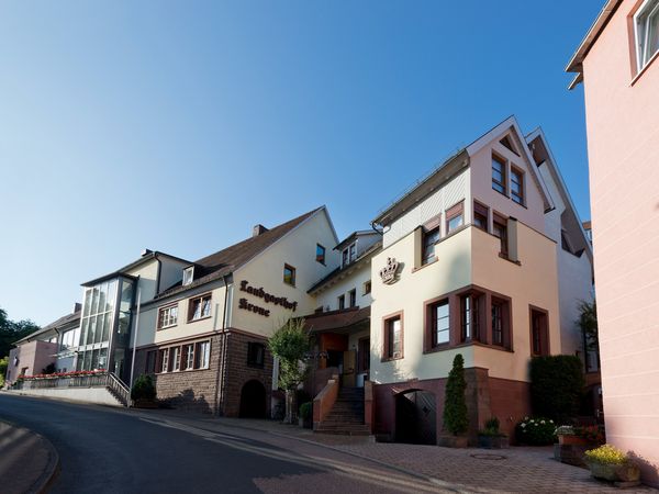 3 Tage Krone-Gourmetwochenende: kein Wunsch bleibt unerfüllt in Kupferzell-Eschental, Baden-Württemberg inkl. Halbpension Unkategorisiert online kaufen